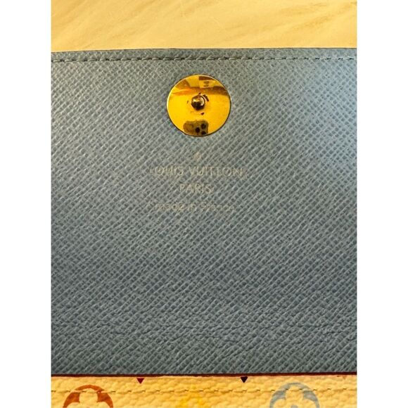 Authentic Louis Vuitton White Murakami Sarah Wallet with Box and Dust Bag - Picture 3 of 6